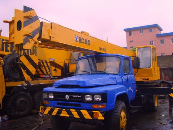 栖霞市吊车租赁电话_吊车经常维护和保养决定吊车的使用寿命|钦